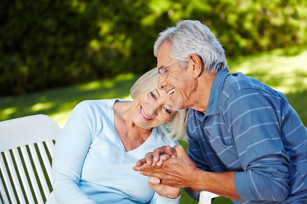 seniors dating advantages